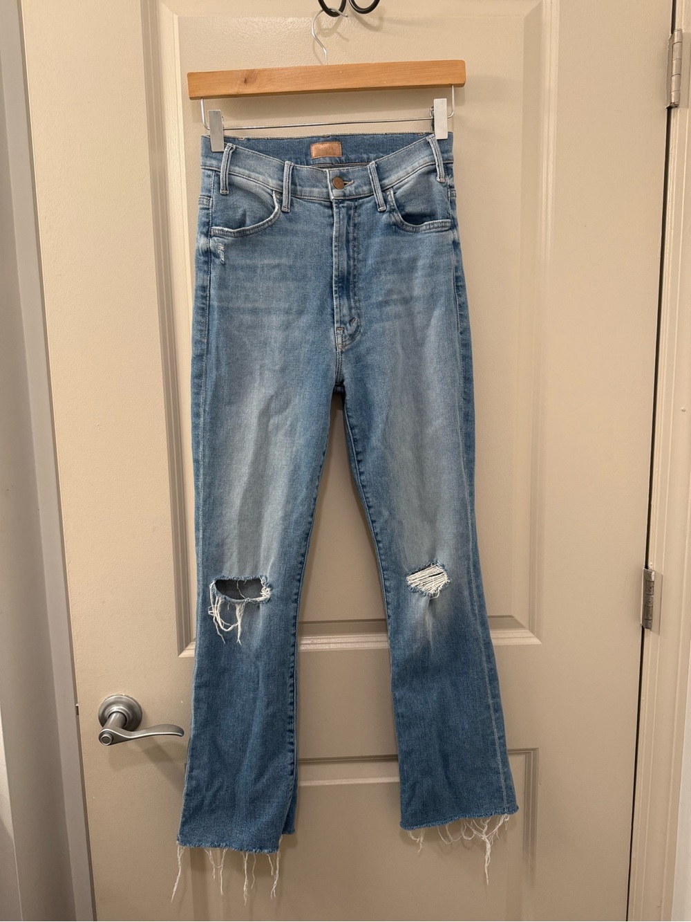 MOTHER Hustler Ankle Flare Jean